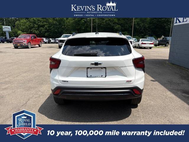 Used 2024 Chevrolet Trax RS FWD image 6