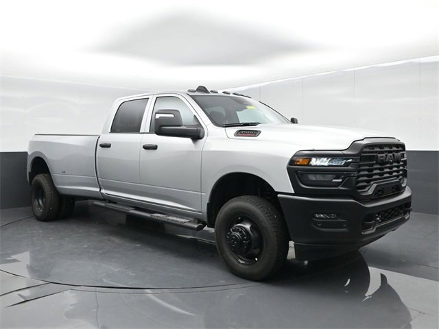 New 2026 RAM 3500 Tradesman image 2