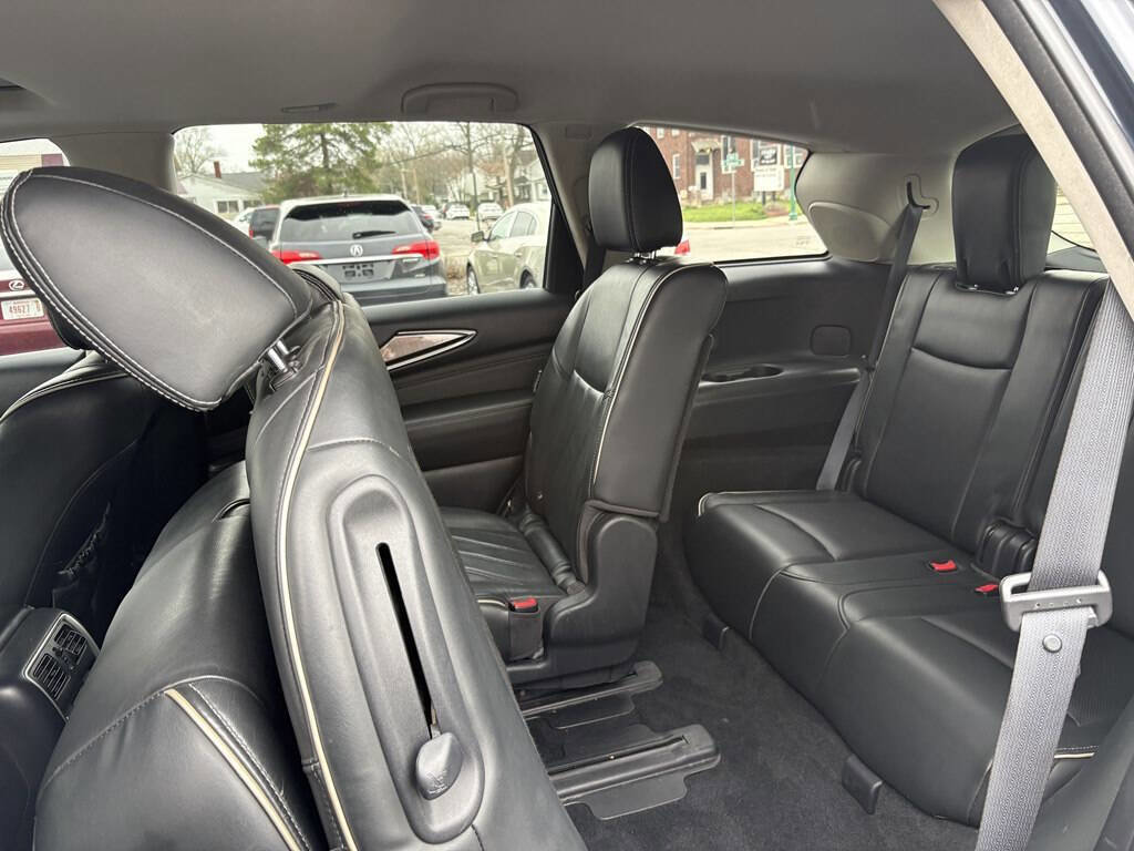 Used 2019 INFINITI QX60 Luxe w/ Essential Package AWD/4WD image 35