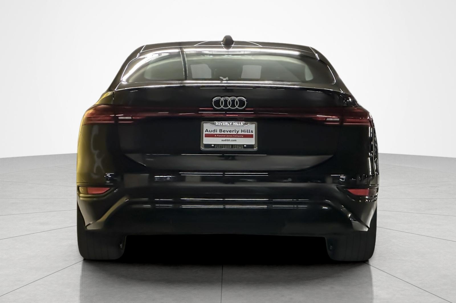 New 2027 Audi A6 e-tron Premium RWD image 5