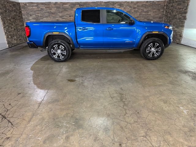 Used 2023 GMC Canyon AT4 w/ AT4 Premium Package AWD/4WD image 10