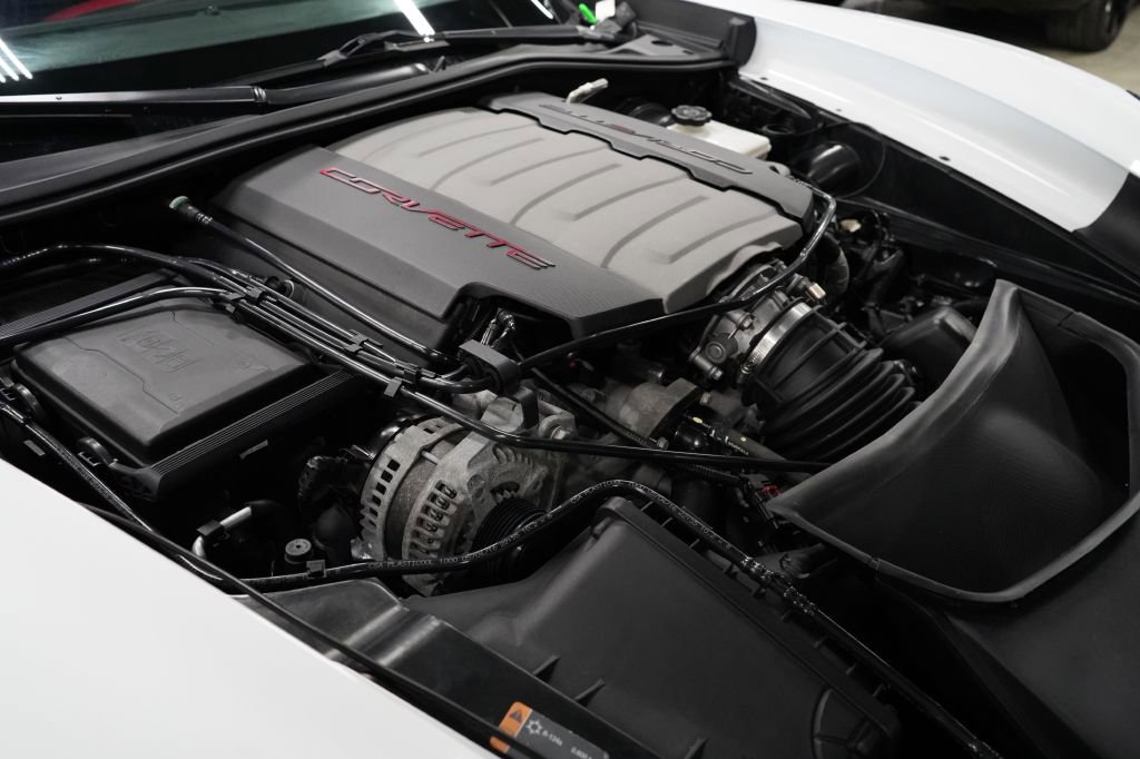 Used 2017 Chevrolet Corvette Stingray Coupe RWD image 39