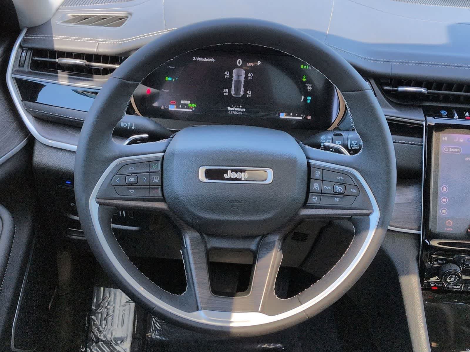 Used 2022 Jeep Grand Cherokee Limited 4xe AWD/4WD image 23
