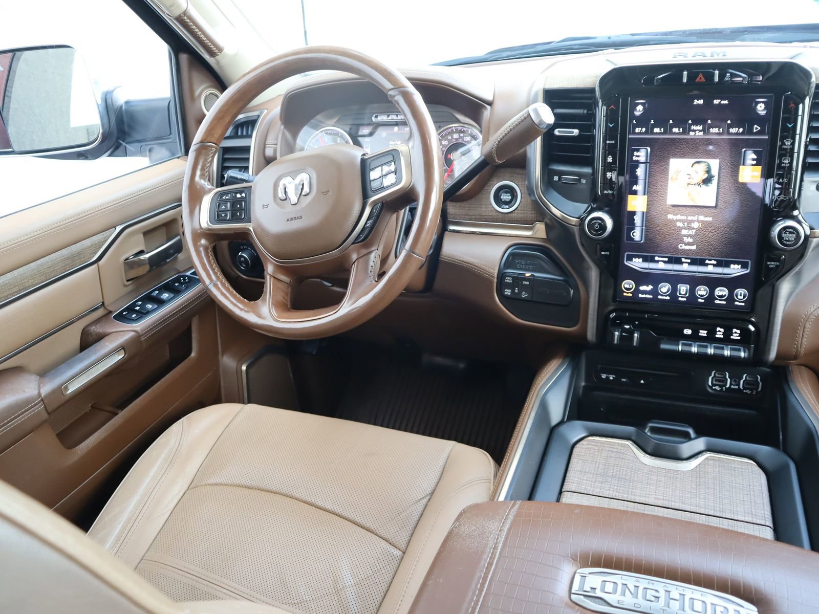 Used 2019 RAM 2500 Limited AWD/4WD image 31