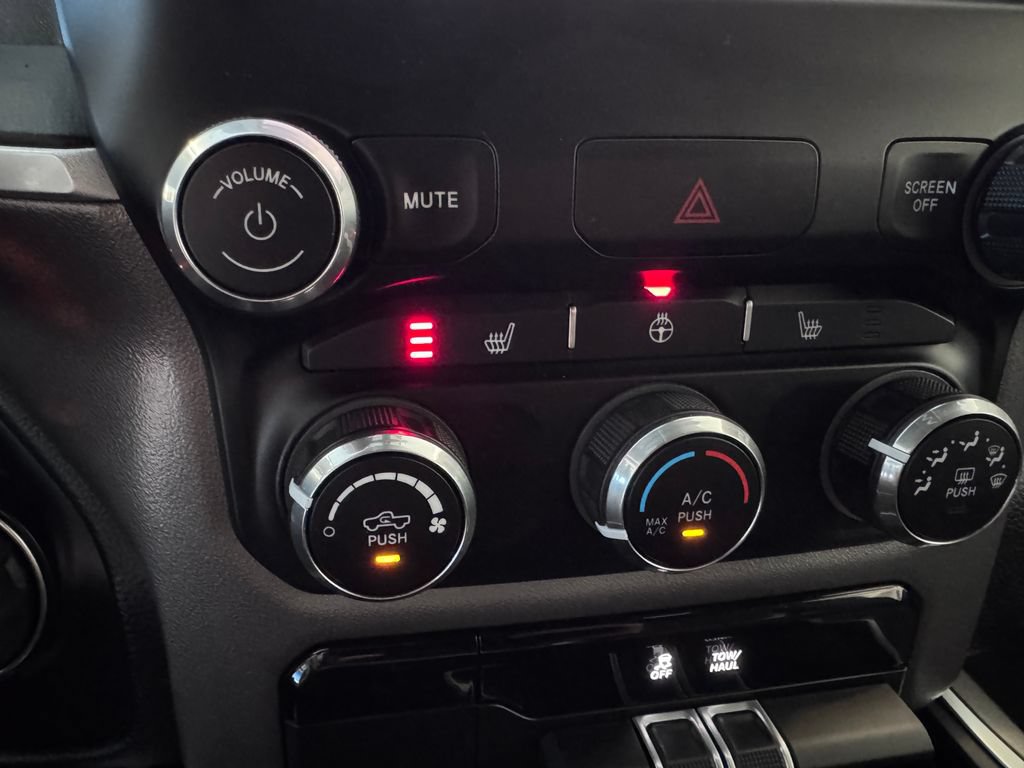 Used 2023 RAM 1500 Big Horn AWD/4WD image 23
