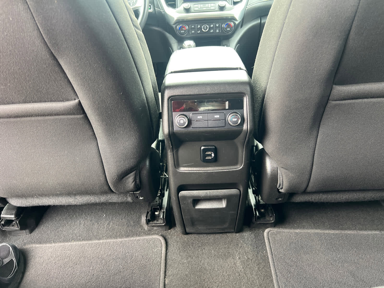 Used 2018 GMC Acadia SLE w/ Driver Alert Package I AWD/4WD image 34