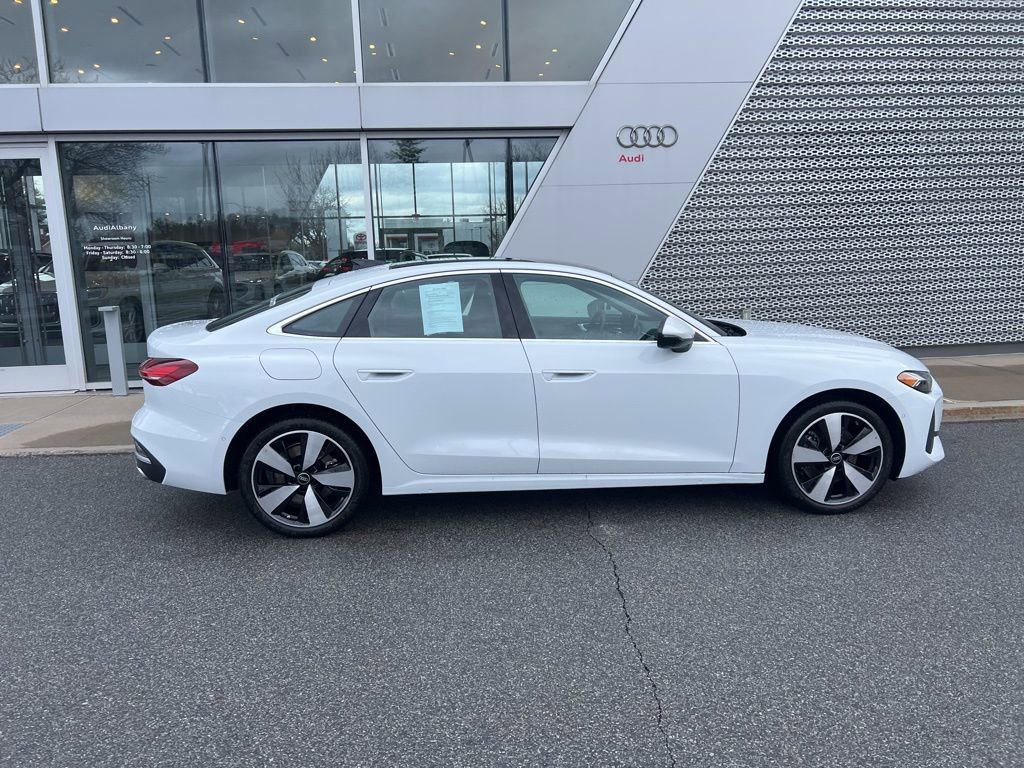 Used 2025 Audi A5 2.0T Premium Plus w/ Premium Plus image 17