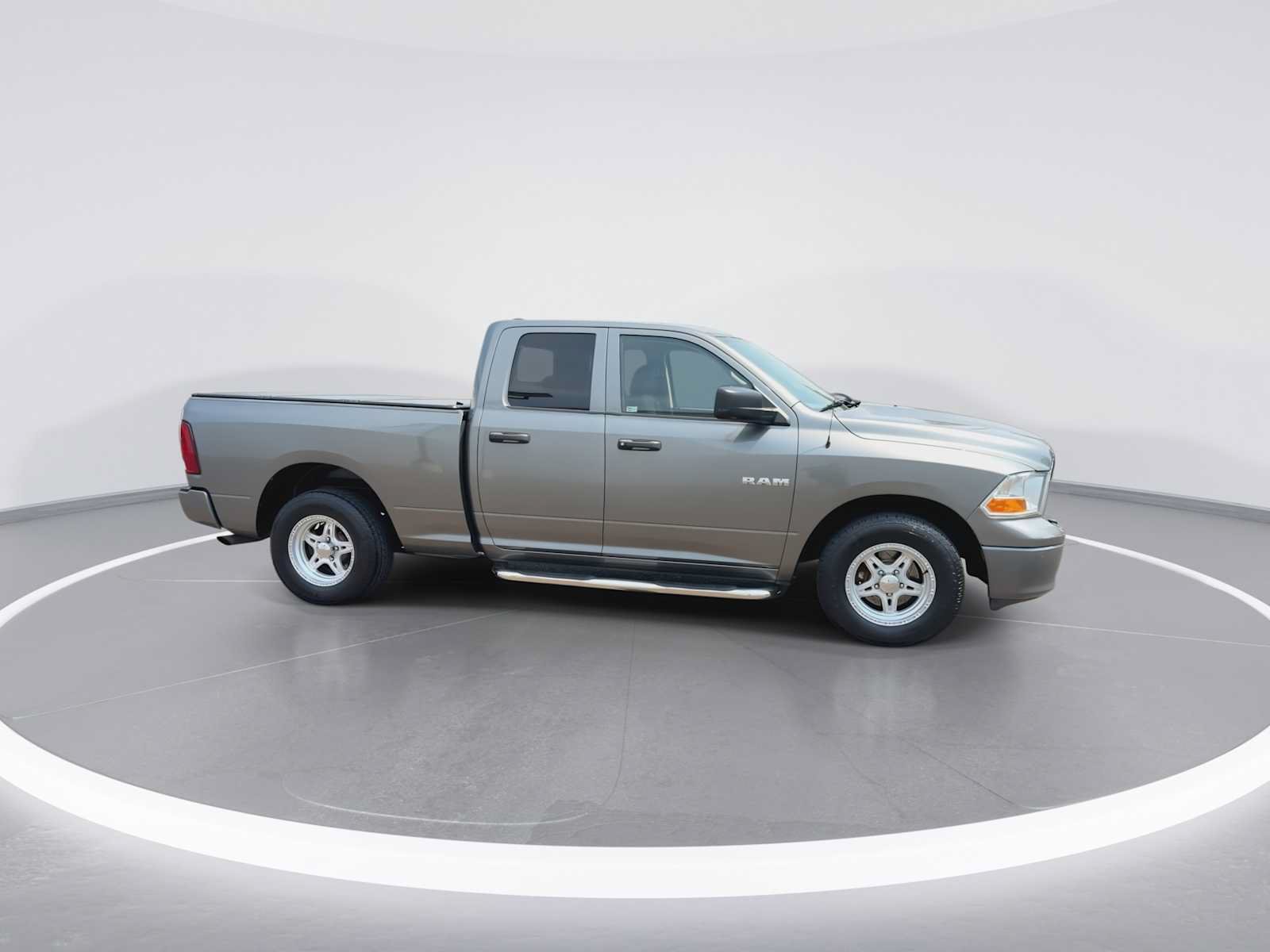 Used 2009 Dodge Ram 1500 Truck ST w/ ST Popular Equipment Group RWD image 9