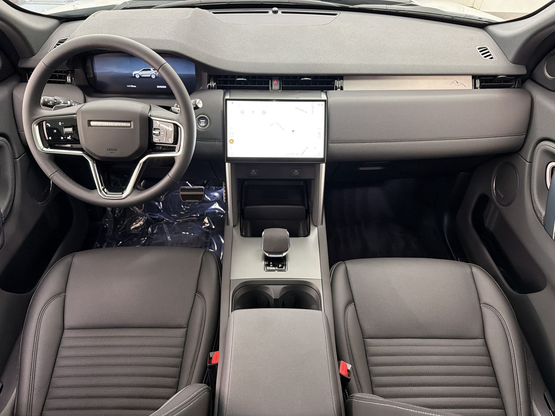 New 2026 Land Rover Discovery Sport Landmark AWD/4WD image 15