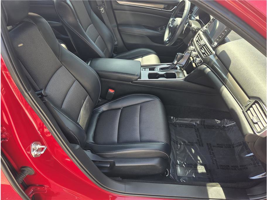 Used 2018 Honda Accord Sport image 42