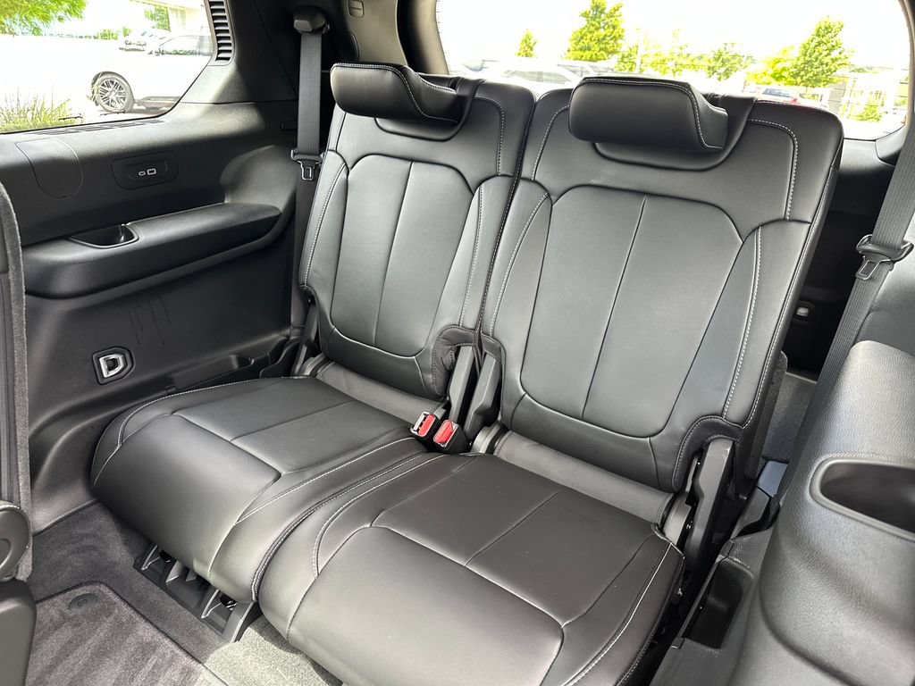 Used 2026 Jeep Grand Cherokee L Limited w/ Limited Altitude Package AWD/4WD image 58