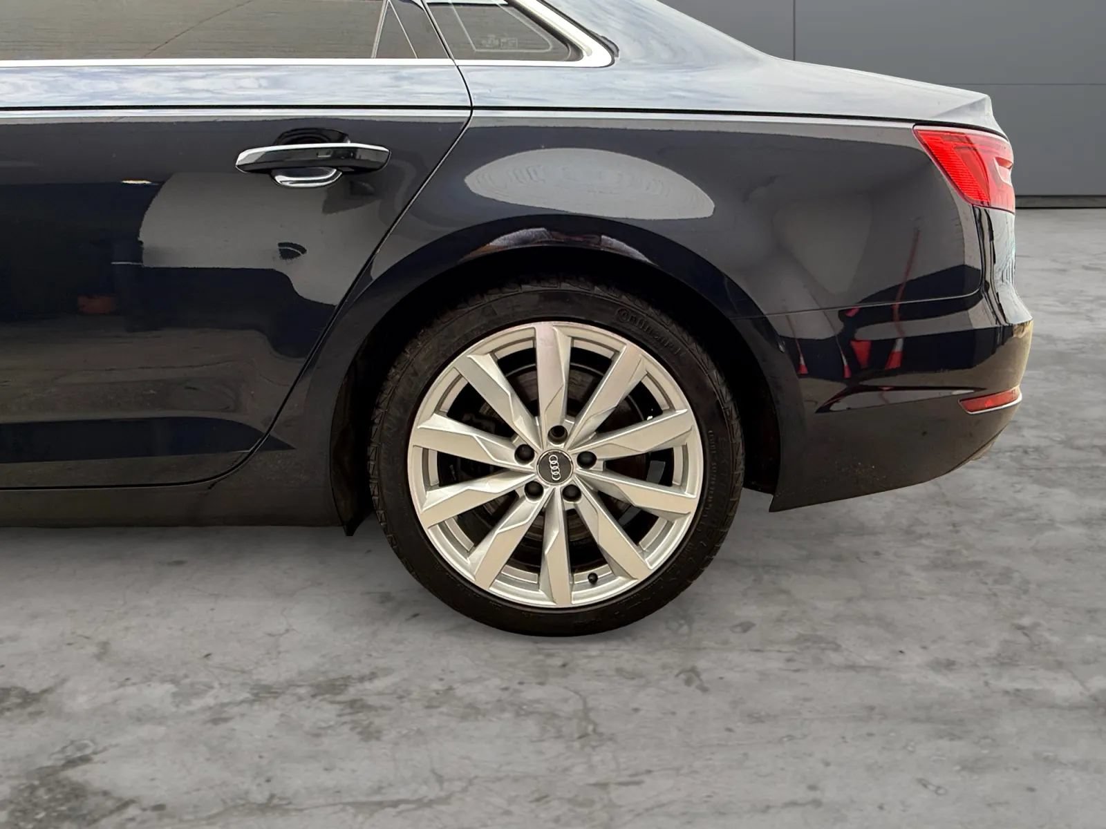 Used 2017 Audi A4 2.0T Premium AWD/4WD image 43
