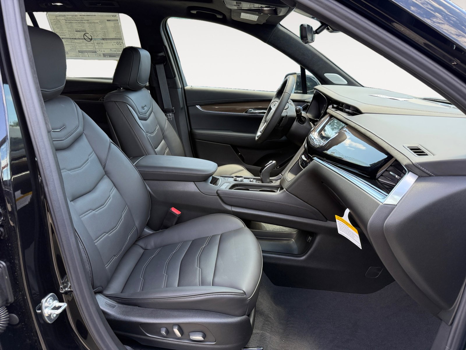 New 2025 Cadillac XT6 Premium Luxury w/ Platinum Package image 19