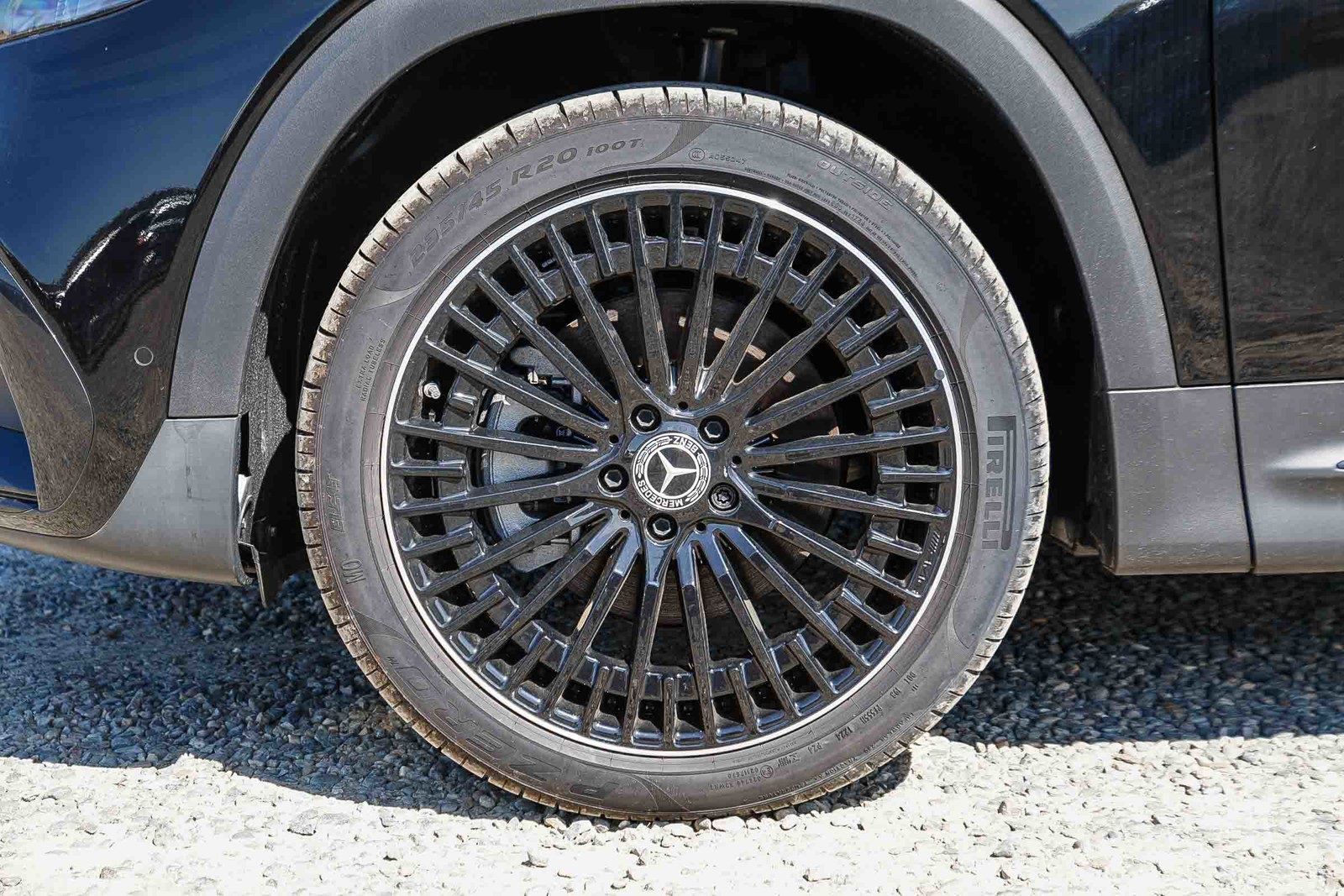 Used 2024 Mercedes-Benz EQB 300 4MATIC image 9