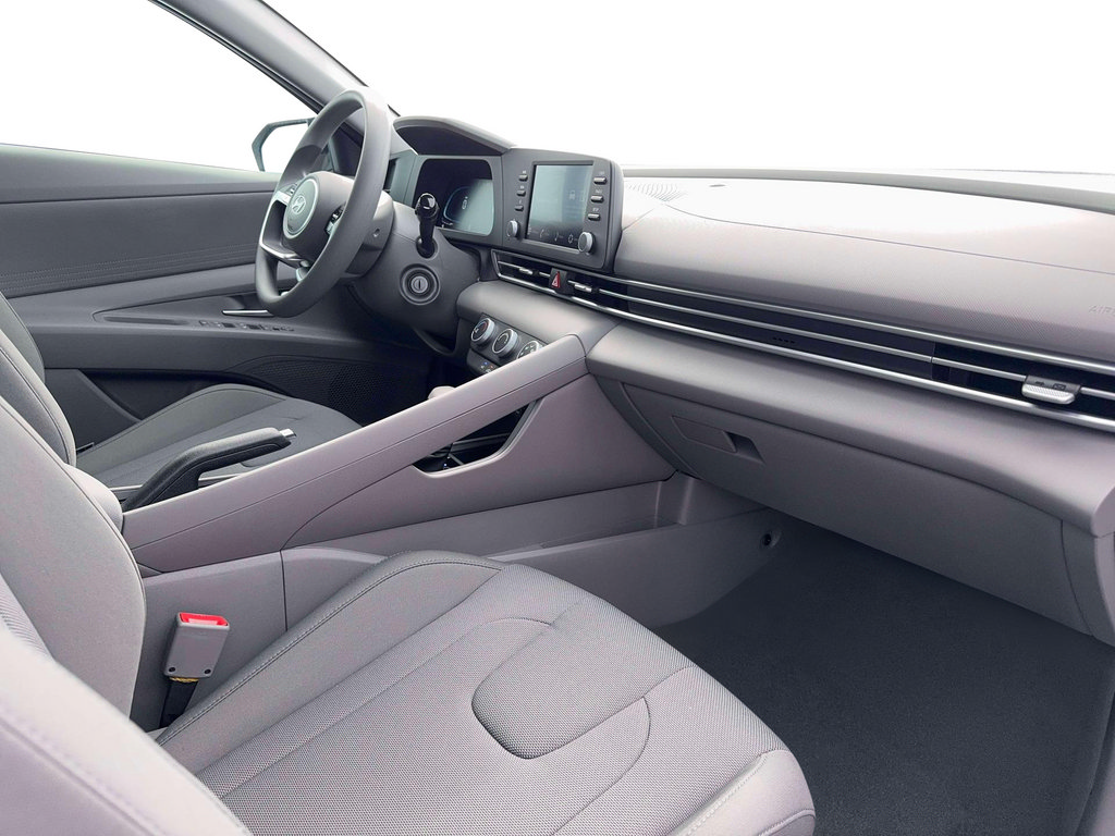 New 2026 Hyundai Elantra SE FWD image 15