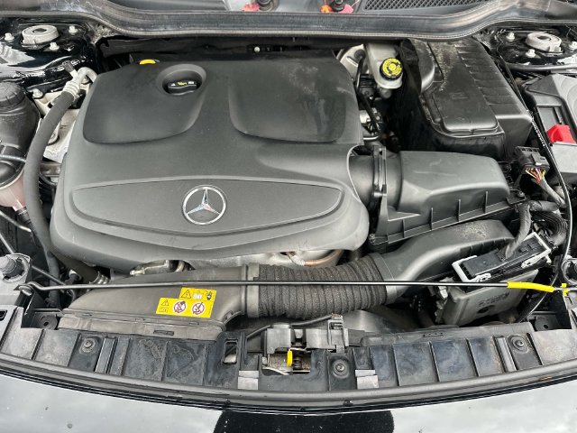 Used 2018 Mercedes-Benz GLA 250 4MATIC image 10