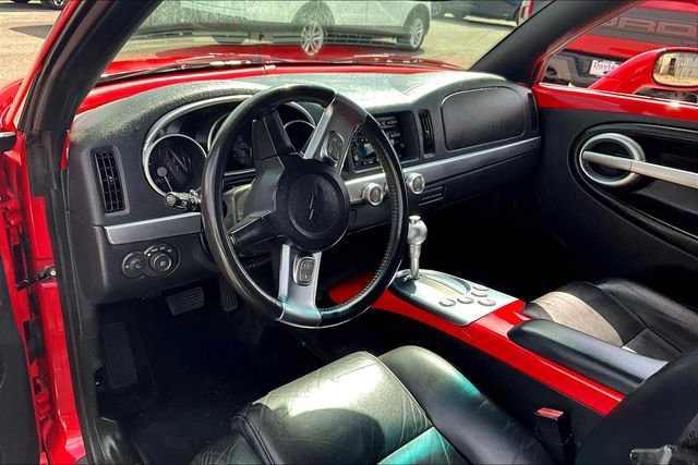 Used 2004 Chevrolet SSR w/ Preferred Equipment Group image 5