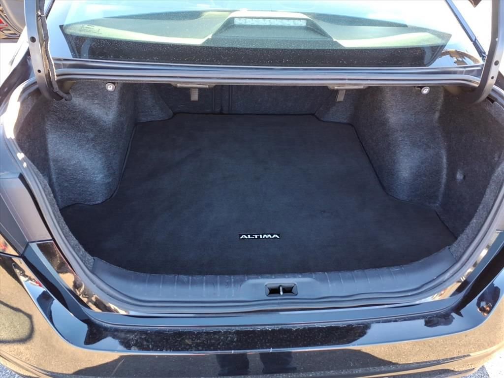 Used 2024 Nissan Altima 2.5 SV image 35