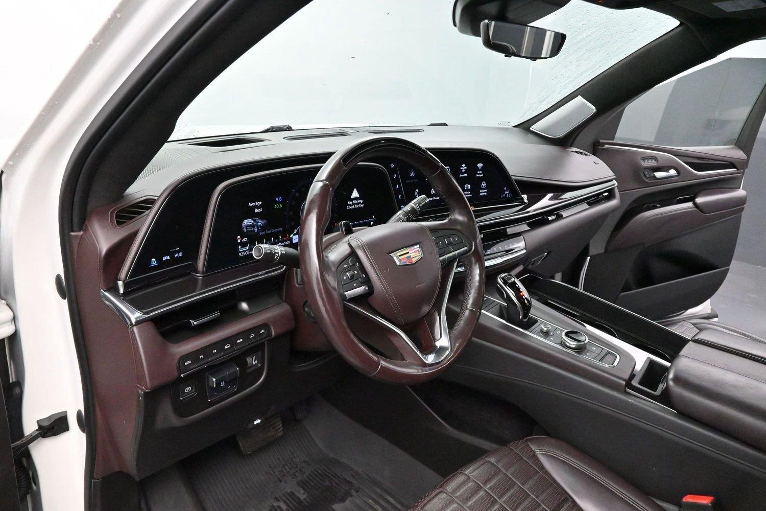 Used 2021 Cadillac Escalade ESV Sport Platinum AWD/4WD image 14