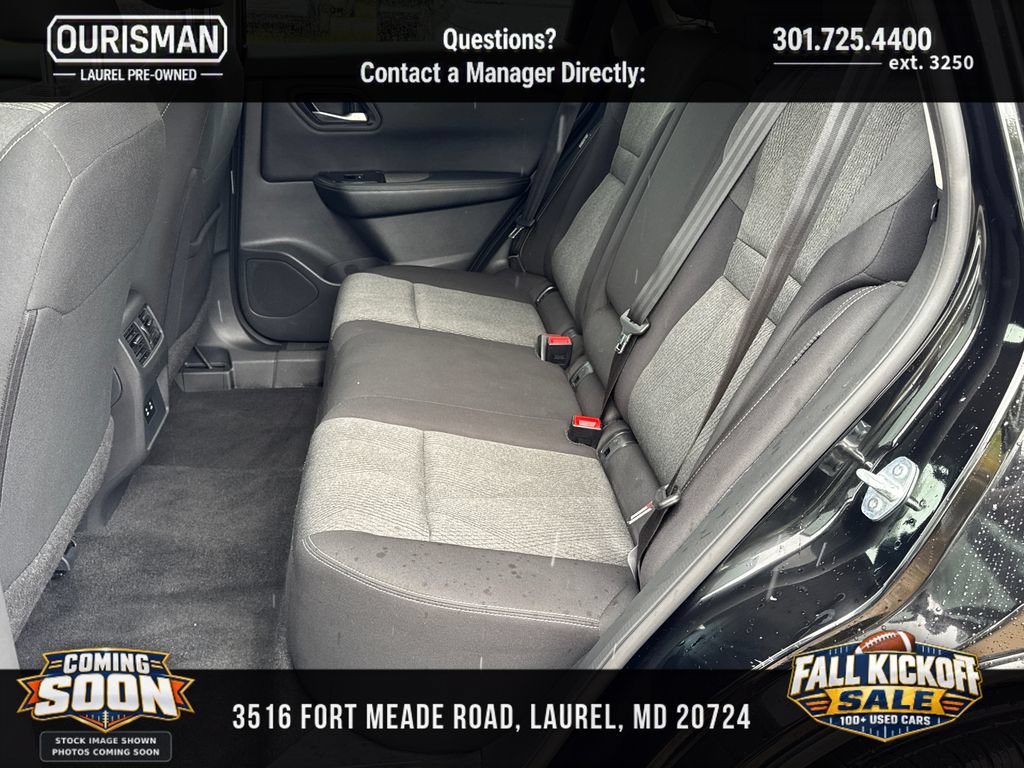 Used 2025 Nissan Rogue SV AWD/4WD image 17