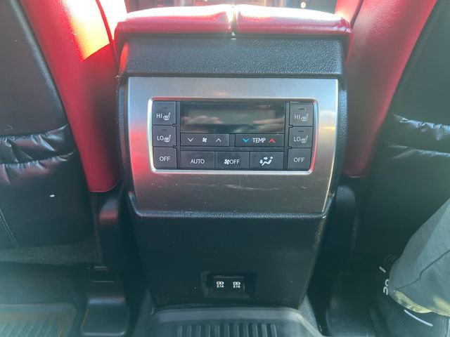 Used 2022 Lexus GX 460 Luxury w/ Sport Design Package AWD/4WD image 39
