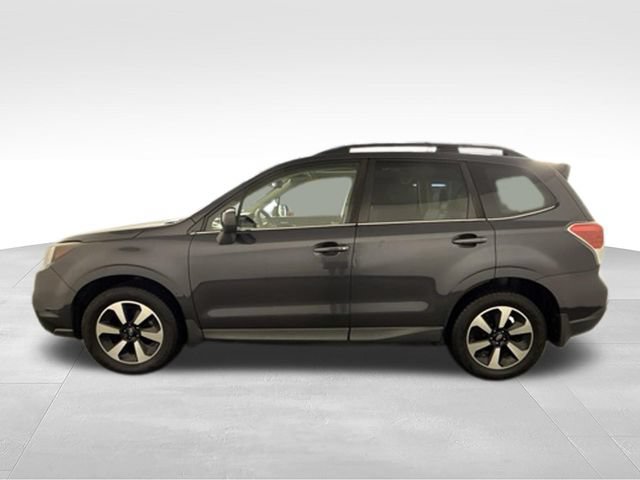 Used 2018 Subaru Forester 2.5i Limited AWD/4WD image 5