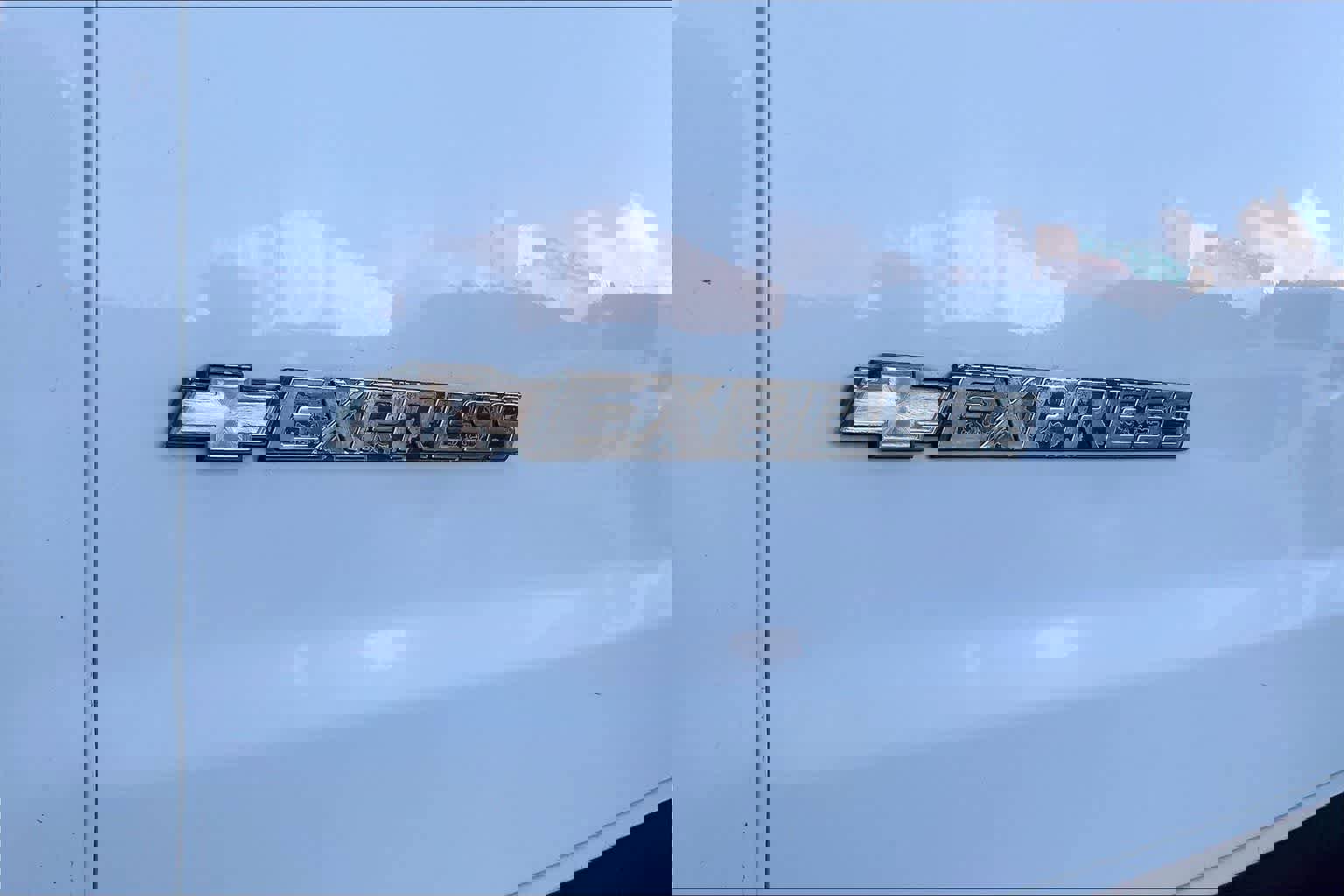 Used 2020 Chevrolet Express 3500 LT w/ LT Preferred Equipment Group image 8