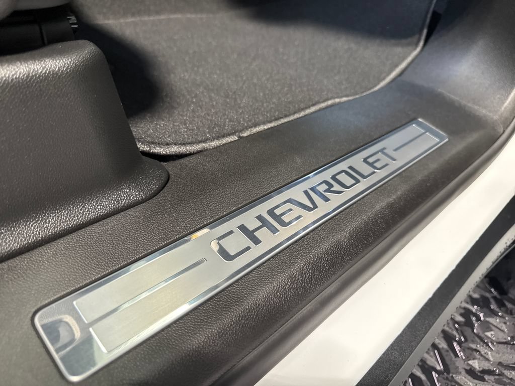 New 2026 Chevrolet Tahoe Z71 w/ Comfort Package AWD/4WD image 34