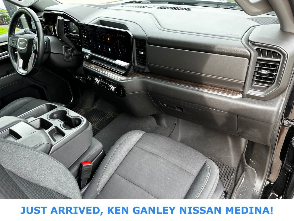 Used 2023 GMC Sierra 1500 Elevation AWD/4WD image 20
