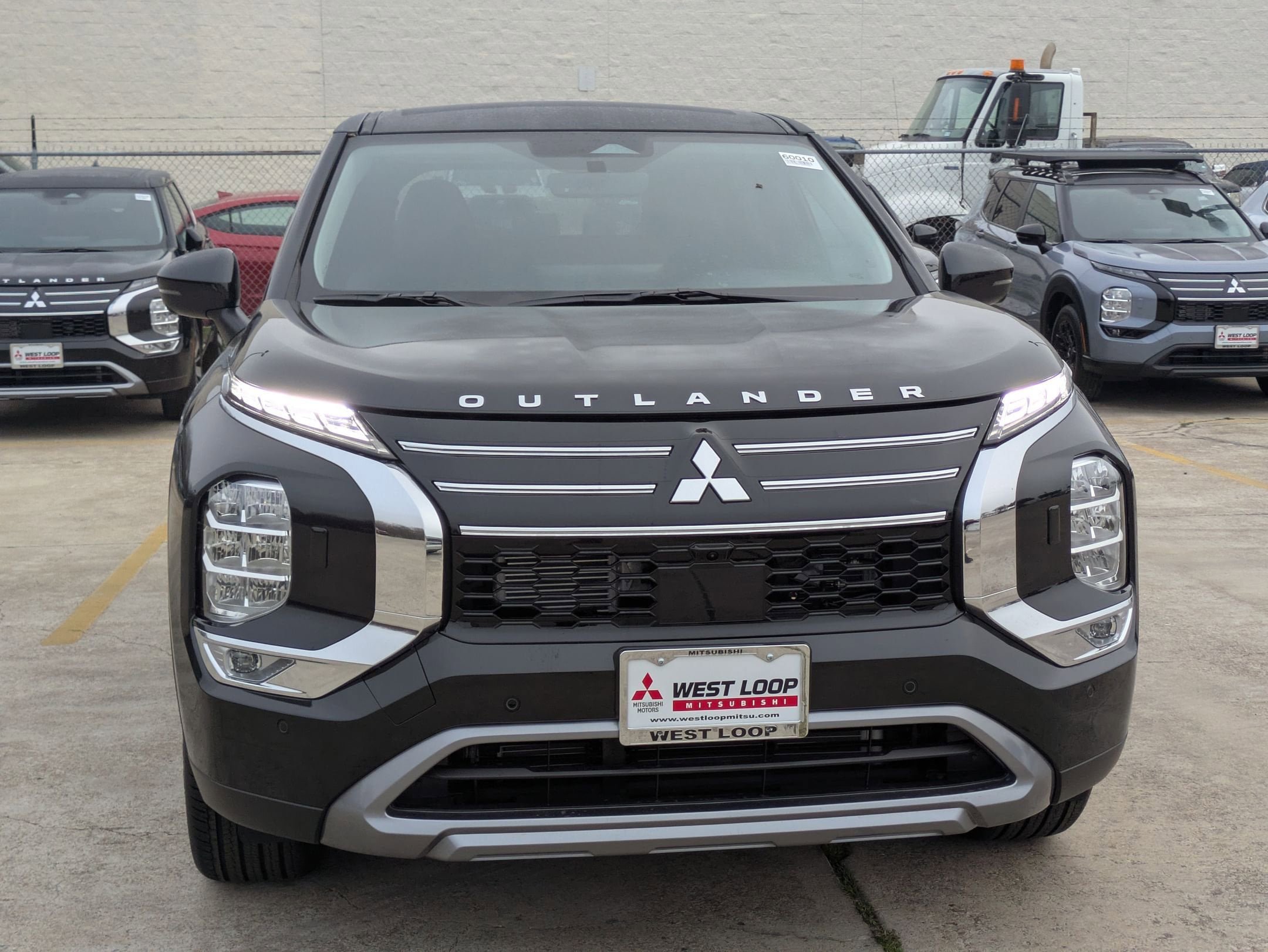 New 2026 Mitsubishi Outlander SE AWD/4WD image 8