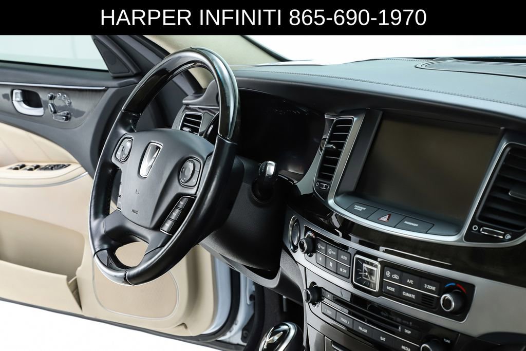 Used 2014 Hyundai Equus Signature RWD image 71