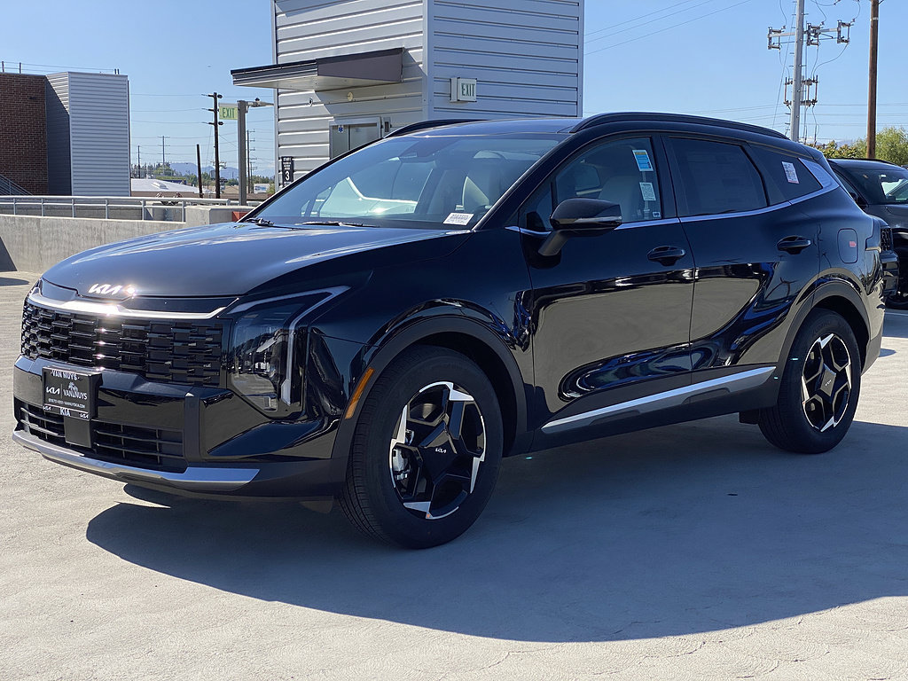 New 2026 Kia Sportage EX FWD image 7