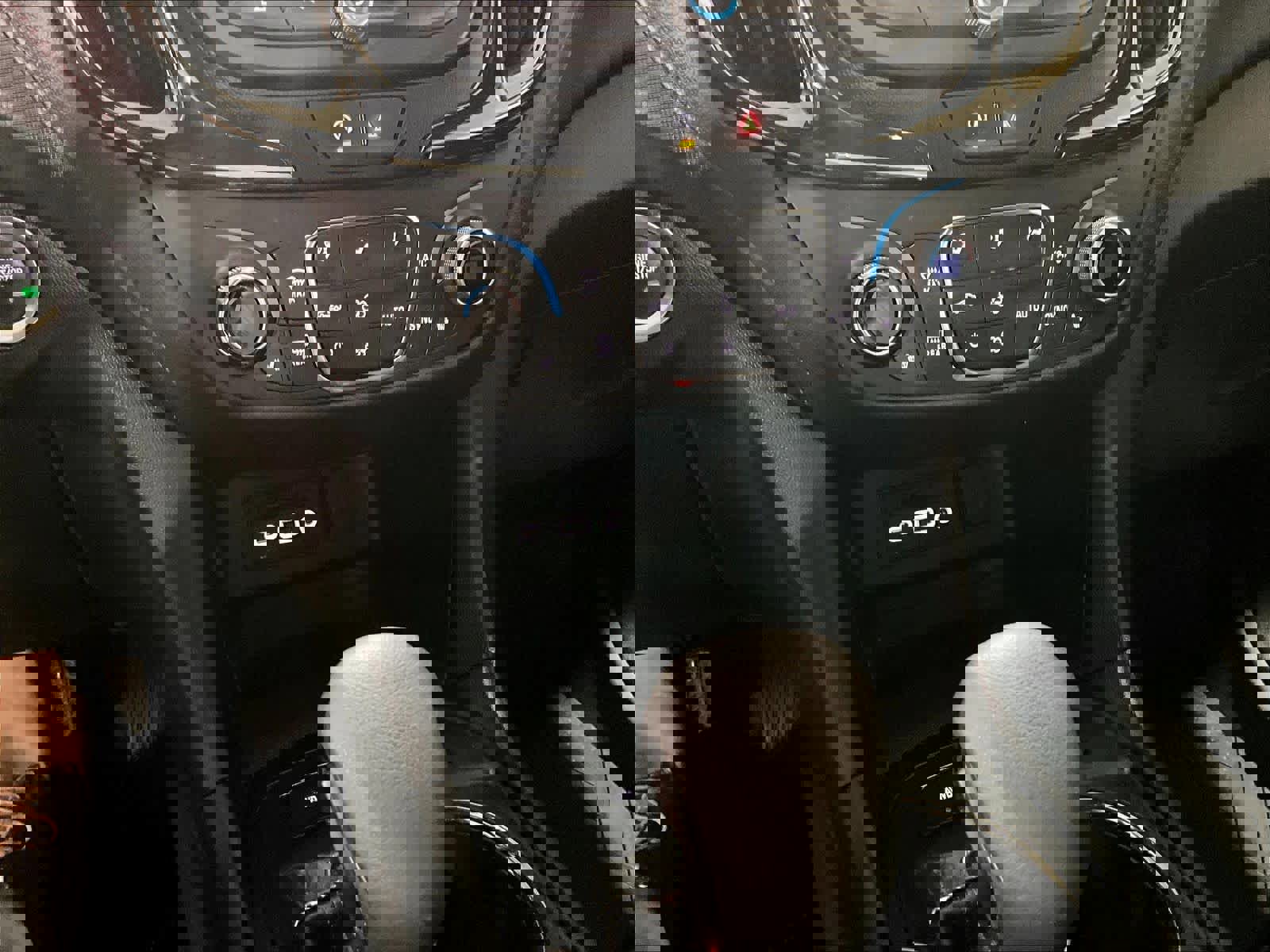 Certified 2022 Chevrolet Equinox RS w/ RS Leather Package image 26