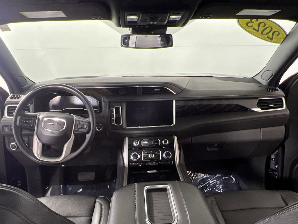 Used 2023 GMC Yukon Denali AWD/4WD image 21