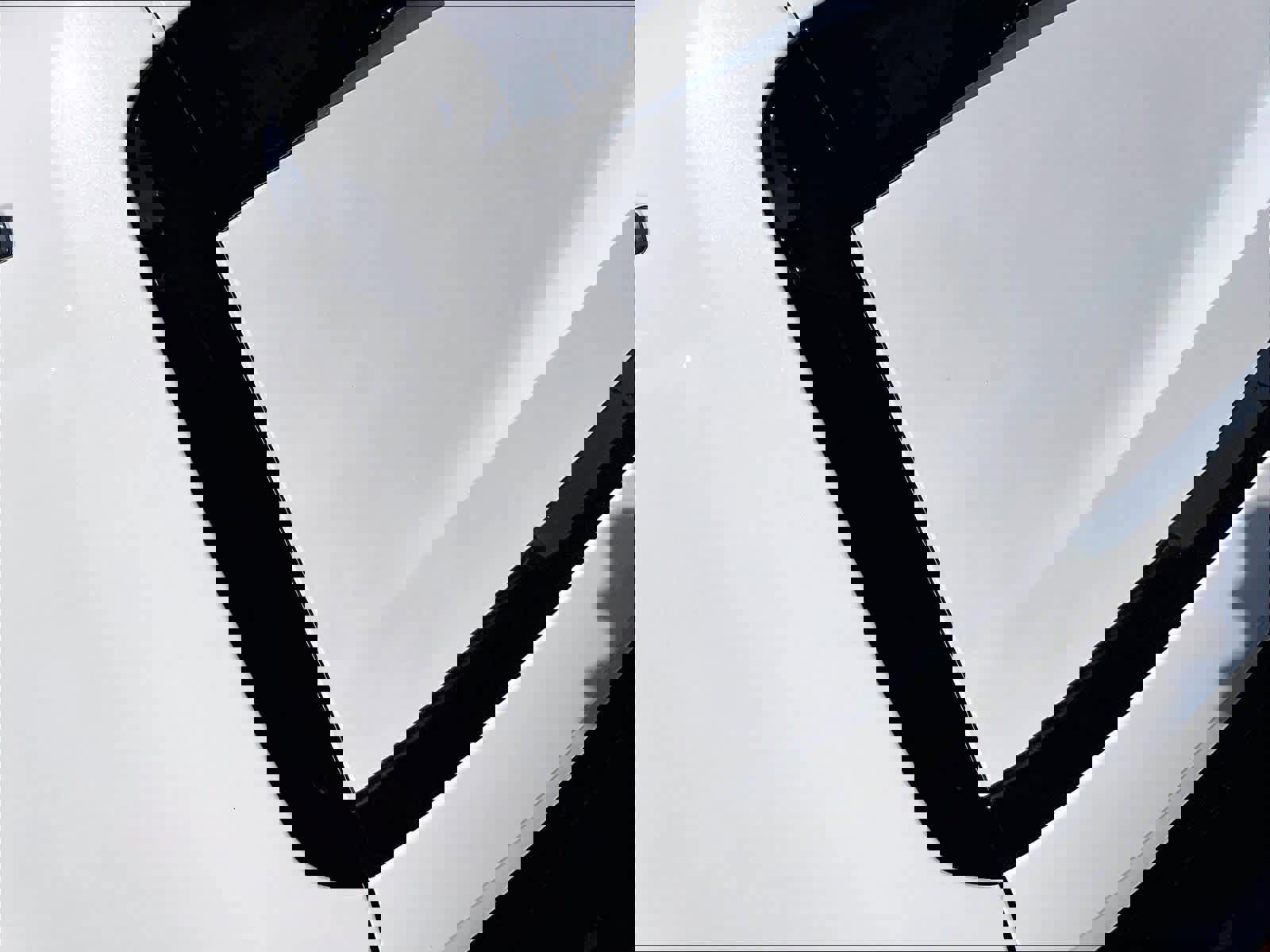 Used 2023 Land Rover Range Rover Long Wheelbase SE image 31