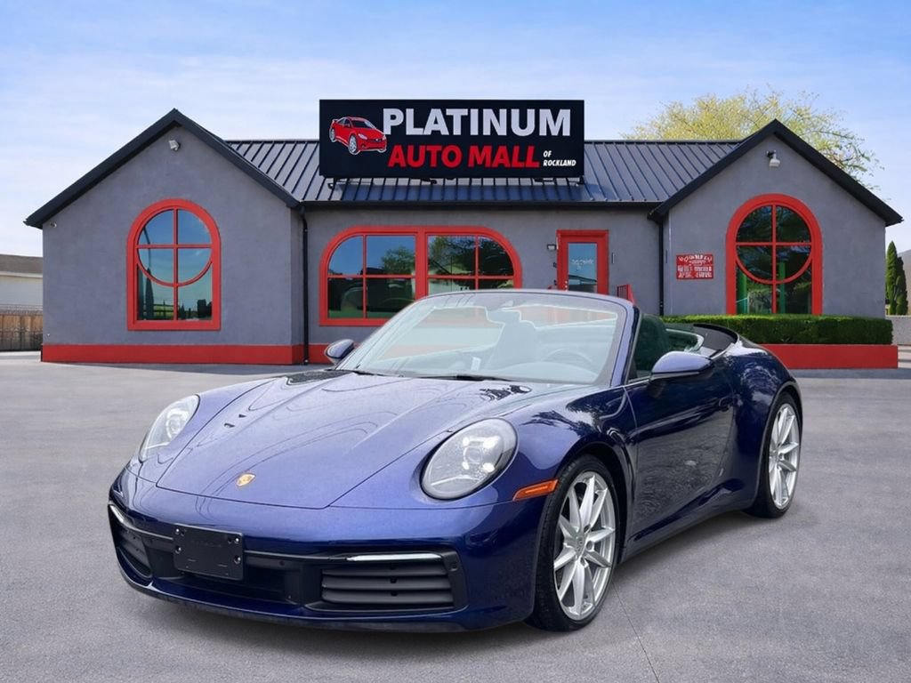 Used 2022 Porsche 911 Carrera RWD image 3