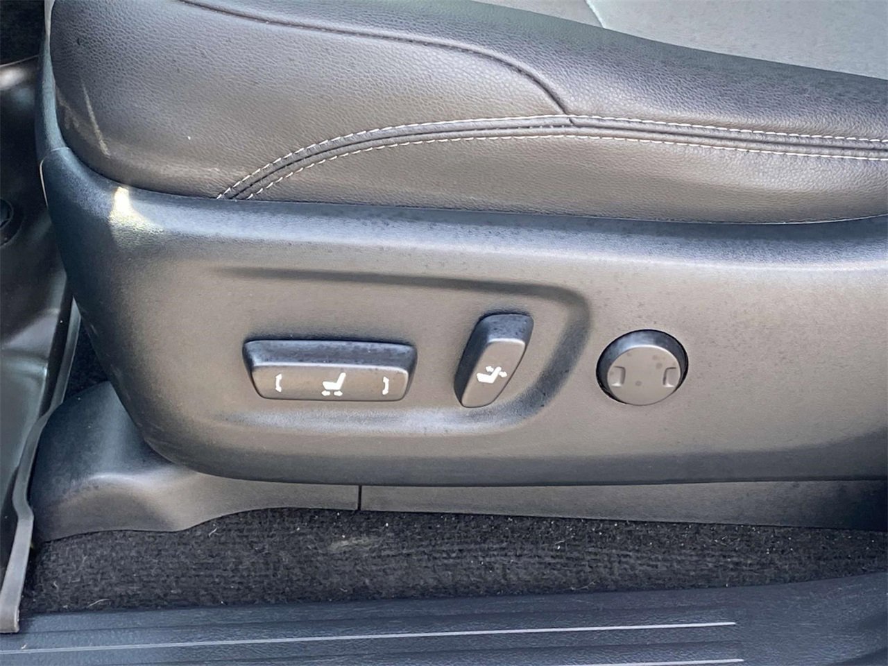 Used 2023 Toyota 4Runner SR5 Premium image 16