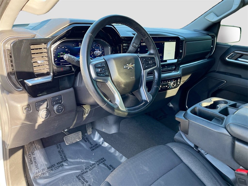 Used 2024 Chevrolet Silverado 1500 RST image 9