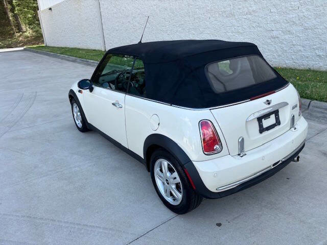 Used 2006 MINI Cooper Convertible image 19