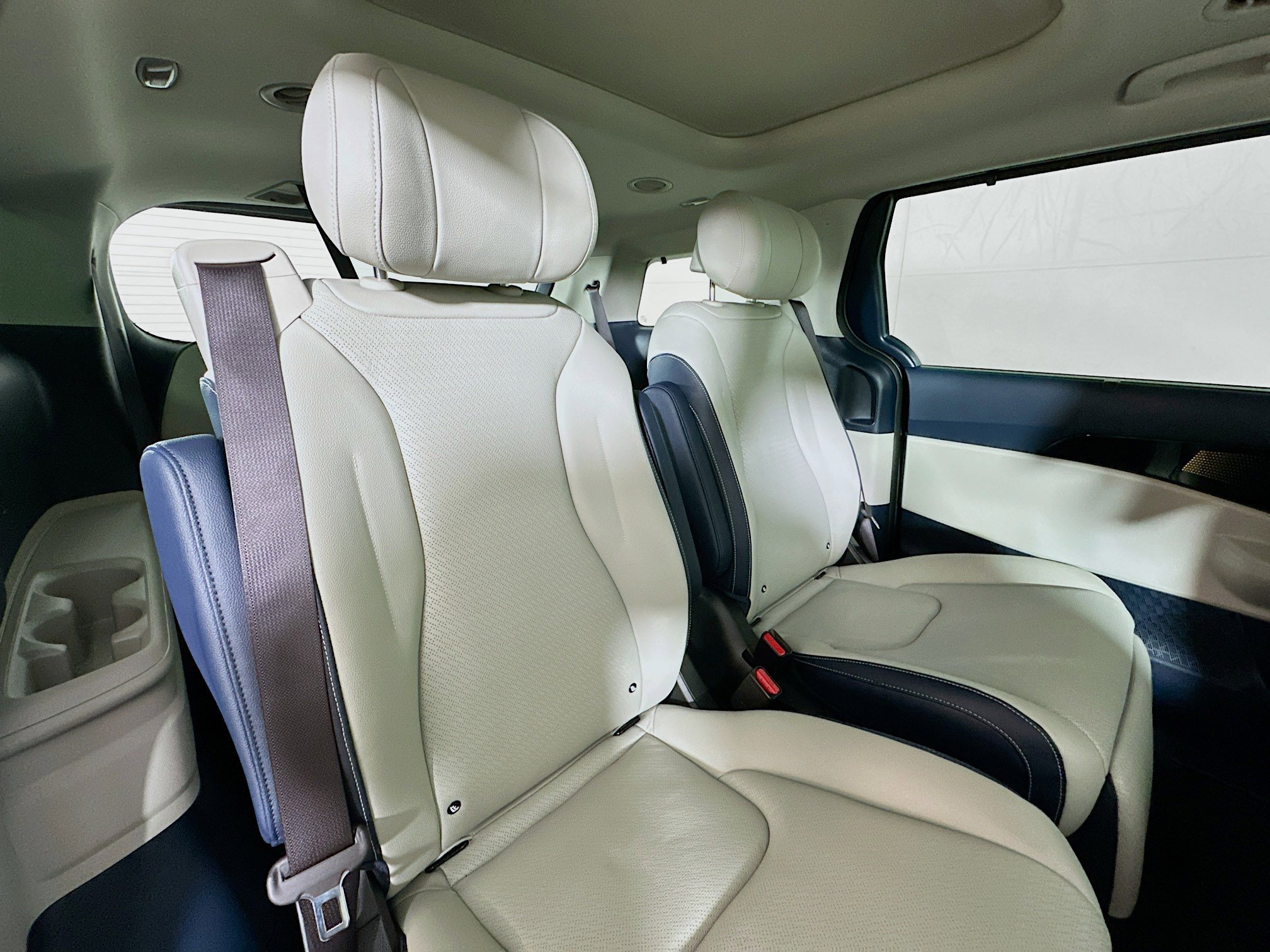 Certified 2026 Kia Carnival SX Prestige FWD image 31