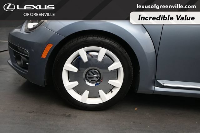 Used 2019 Volkswagen Beetle 2.0T Final Edition SEL FWD image 9
