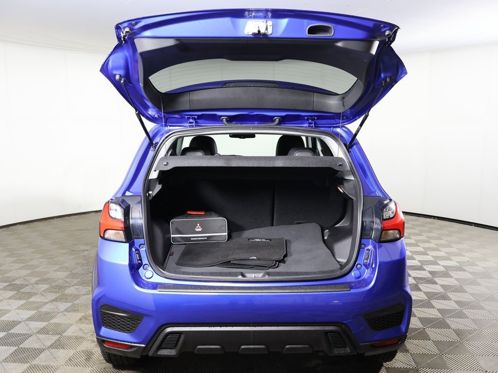 Used 2023 Mitsubishi Outlander Sport SE image 13