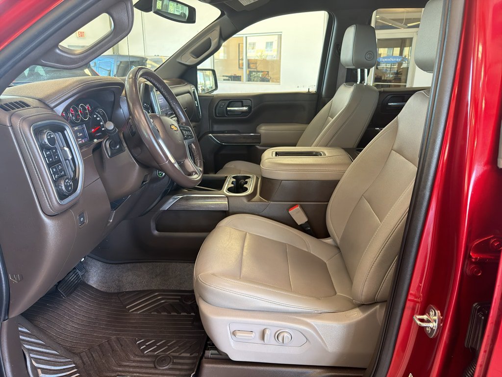 Used 2022 Chevrolet Silverado 1500 LTZ AWD/4WD image 10