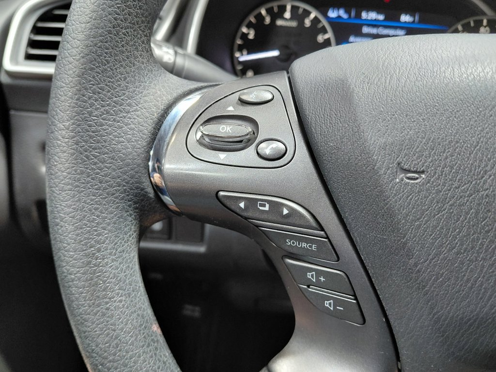 Used 2022 Nissan Murano S AWD/4WD image 32