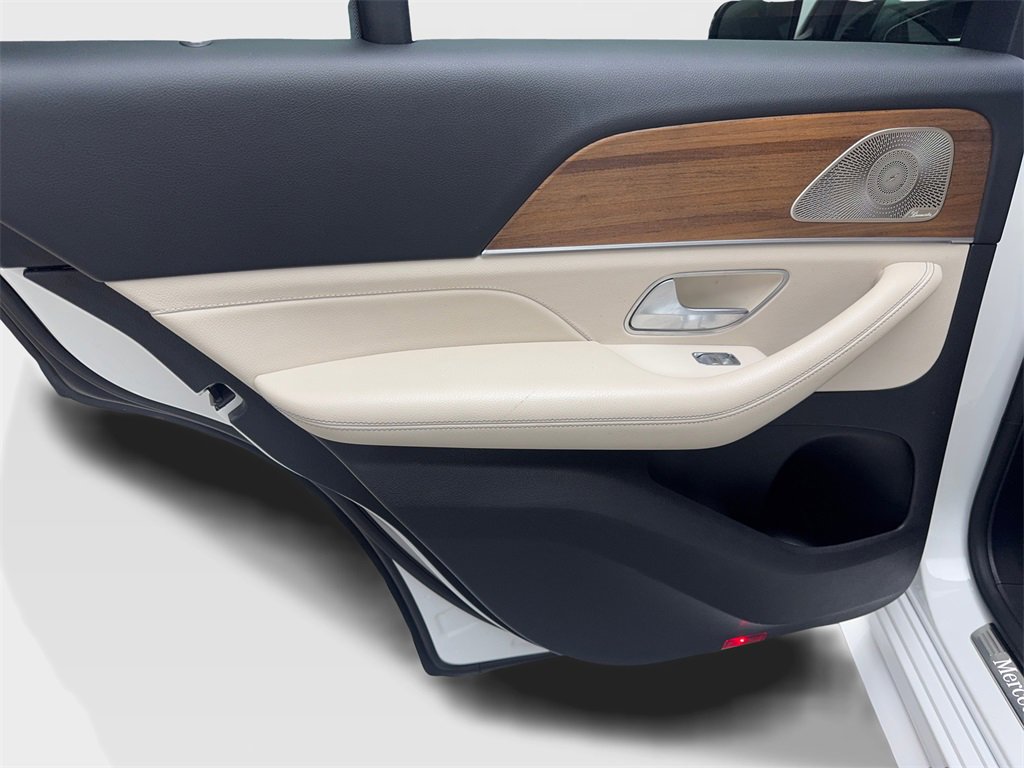 Used 2022 Mercedes-Benz GLE 350 w/ AMG Line Exterior image 34