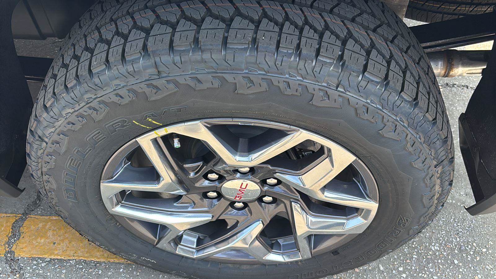 New 2026 GMC Sierra 1500 SLT w/ SLT Premium Plus Package AWD/4WD image 13