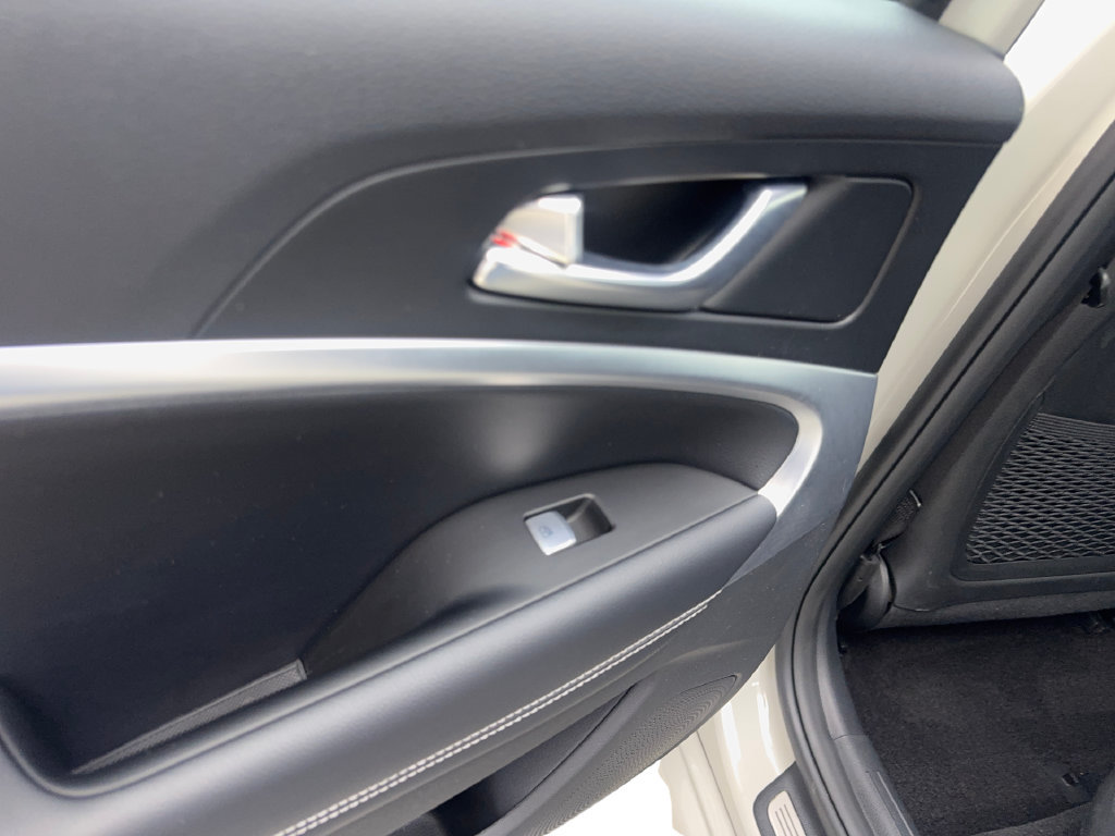 Used 2026 Genesis G70 2.5T RWD image 40