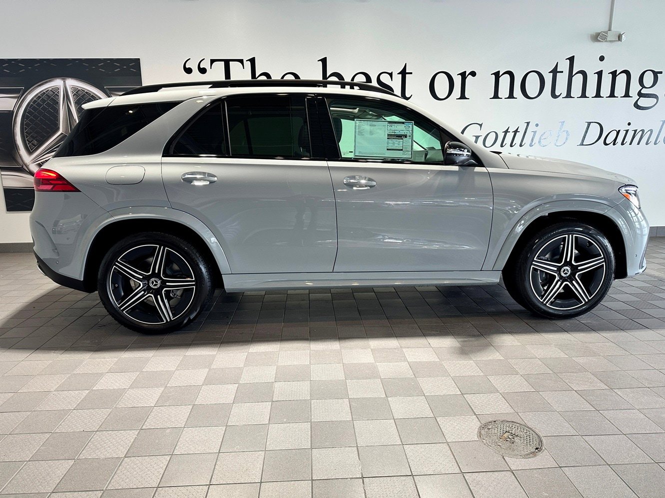 New 2026 Mercedes-Benz GLE 350 4MATIC image 3