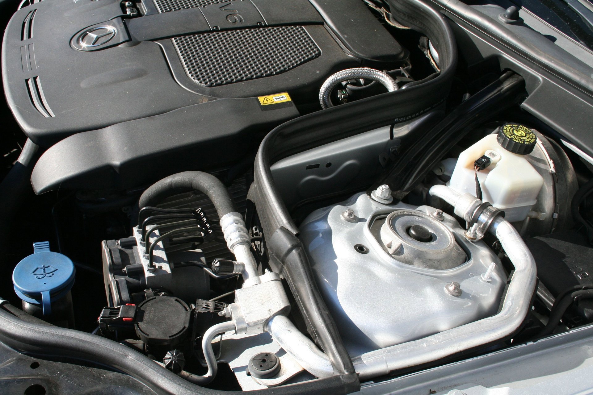 Used 2015 Mercedes-Benz E 350 4MATIC Wagon image 29