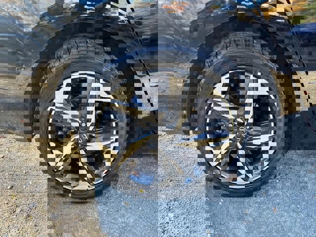 Certified 2023 Hyundai Elantra Limited w/ Preferred Accessory Package image 7